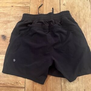 Lululemon Mens Active Shorts Black XS